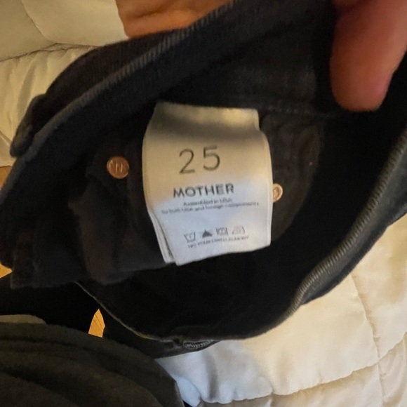 Mother Weekender Fray bootcut jeans in black wash NWOT - Picture 5 of 5